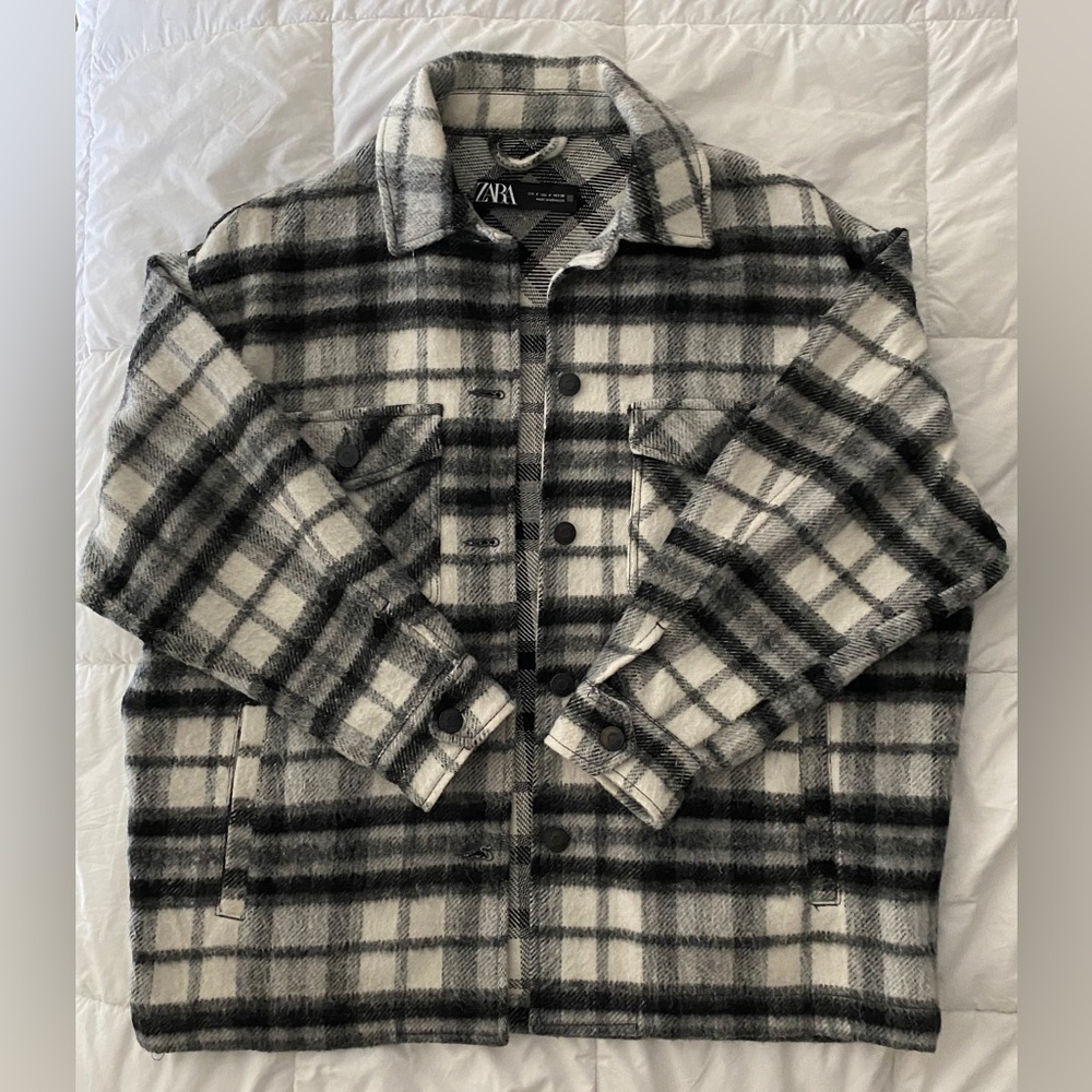 ZARA Shacket. Size S